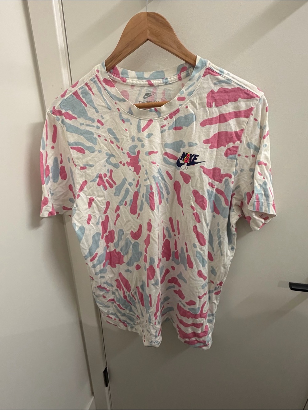 Nike White Tee with Pink & Light Blue Splash Pattern